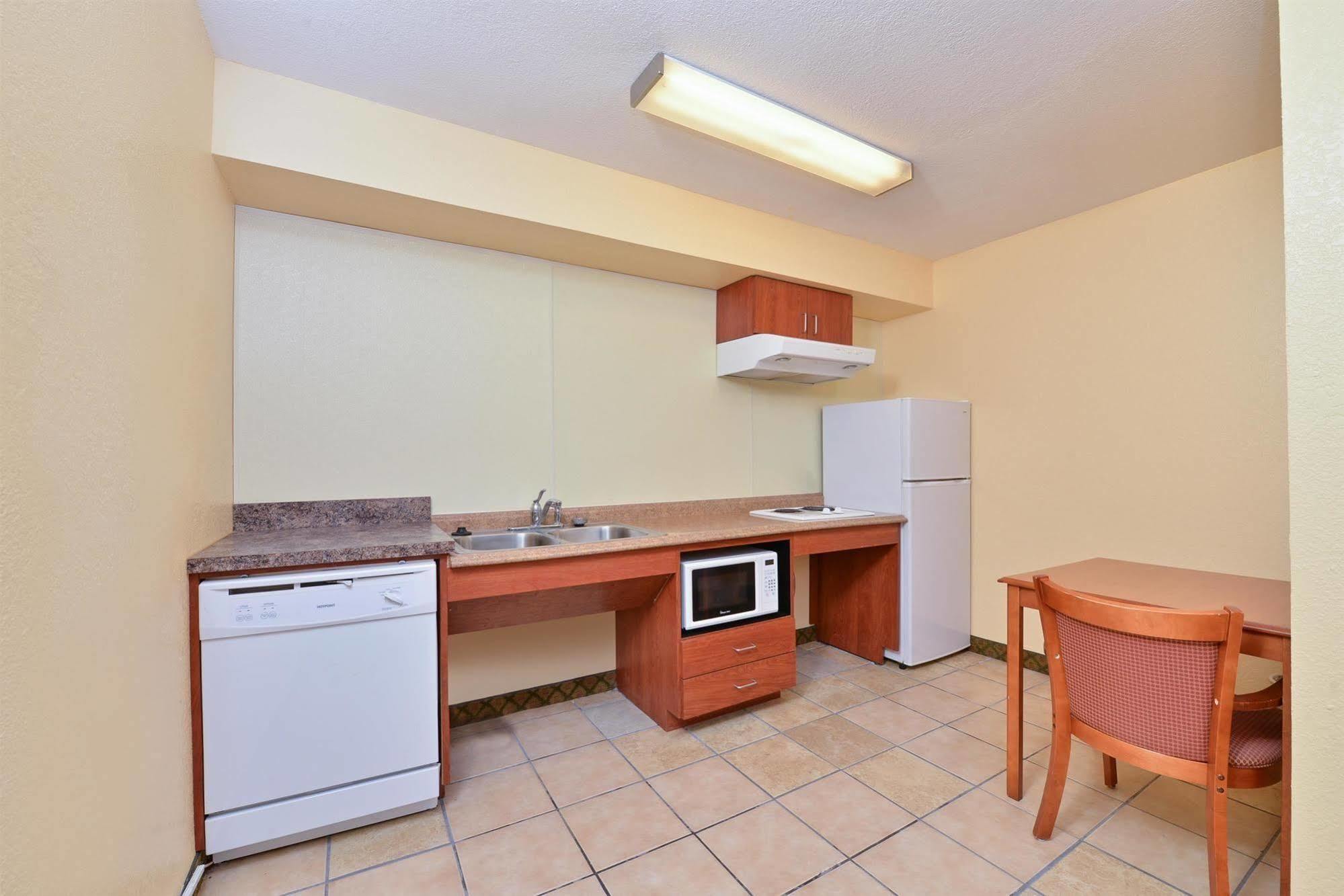 Days Inn By Wyndham Boerne Εξωτερικό φωτογραφία